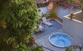 Macondo Hostel